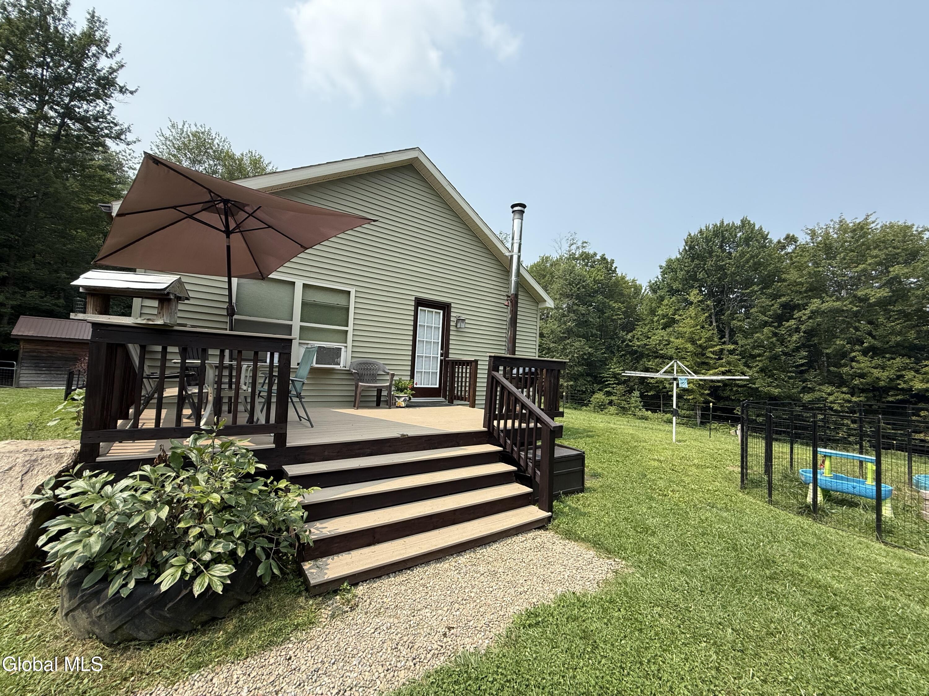 450 South Line Road Galway, NY 12074 - Photo 3 of 40 IMG_2819