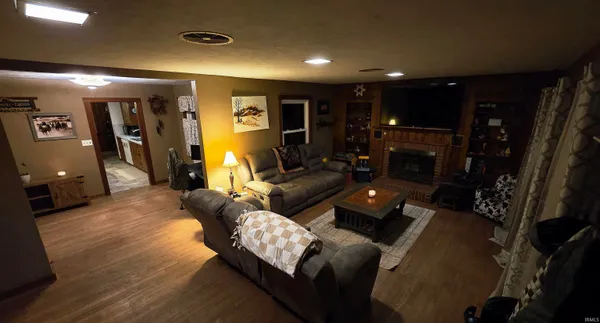 $174,900 | 109 North Lafayette Street, Delphi, IN 46923