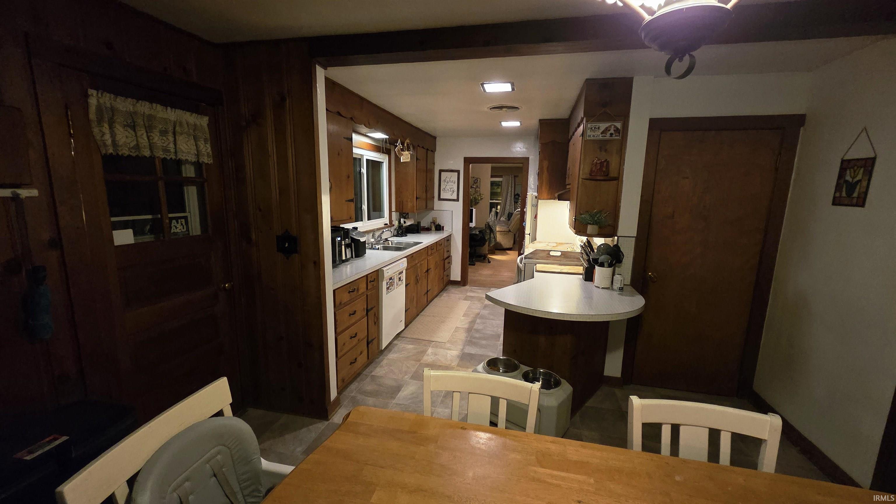 109 North Lafayette Street Delphi, IN 46923 - Photo 6 of 13
