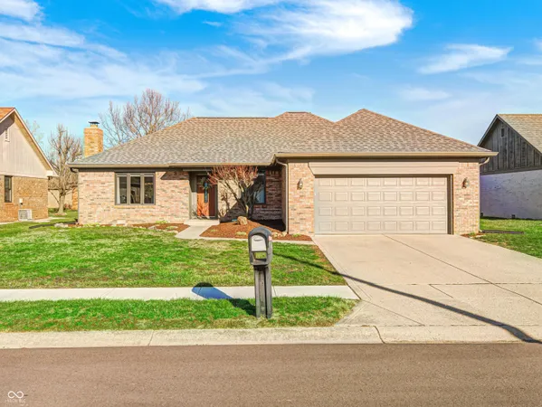 $319,900 | 1018 Pamela Drive, Plainfield, IN 46168