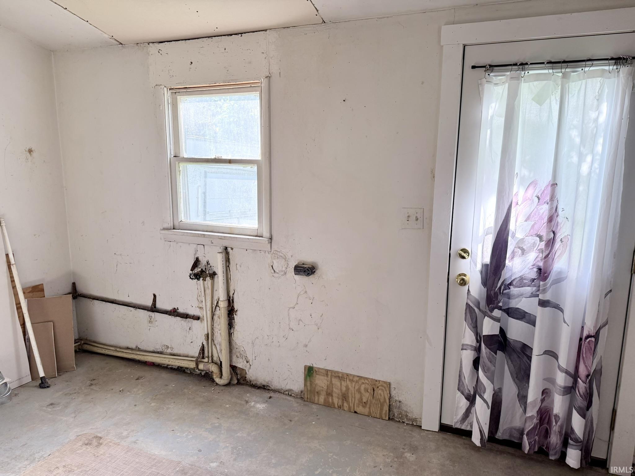 955 South Shank Street Portland, IN 47371 - Photo 14 of 15