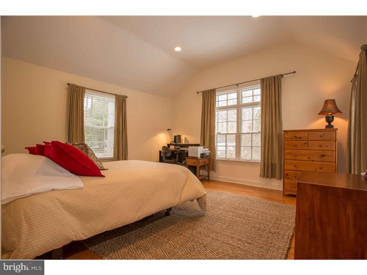 45 Briar Road Wayne, PA 19087 - Photo 14 of 18 Bedroom 4