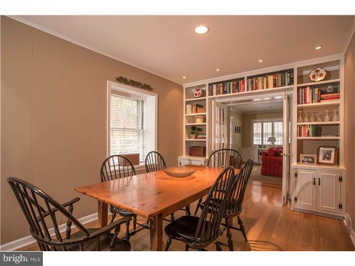 45 Briar Road Wayne, PA 19087 - Photo 6 of 18 Breakfast Room