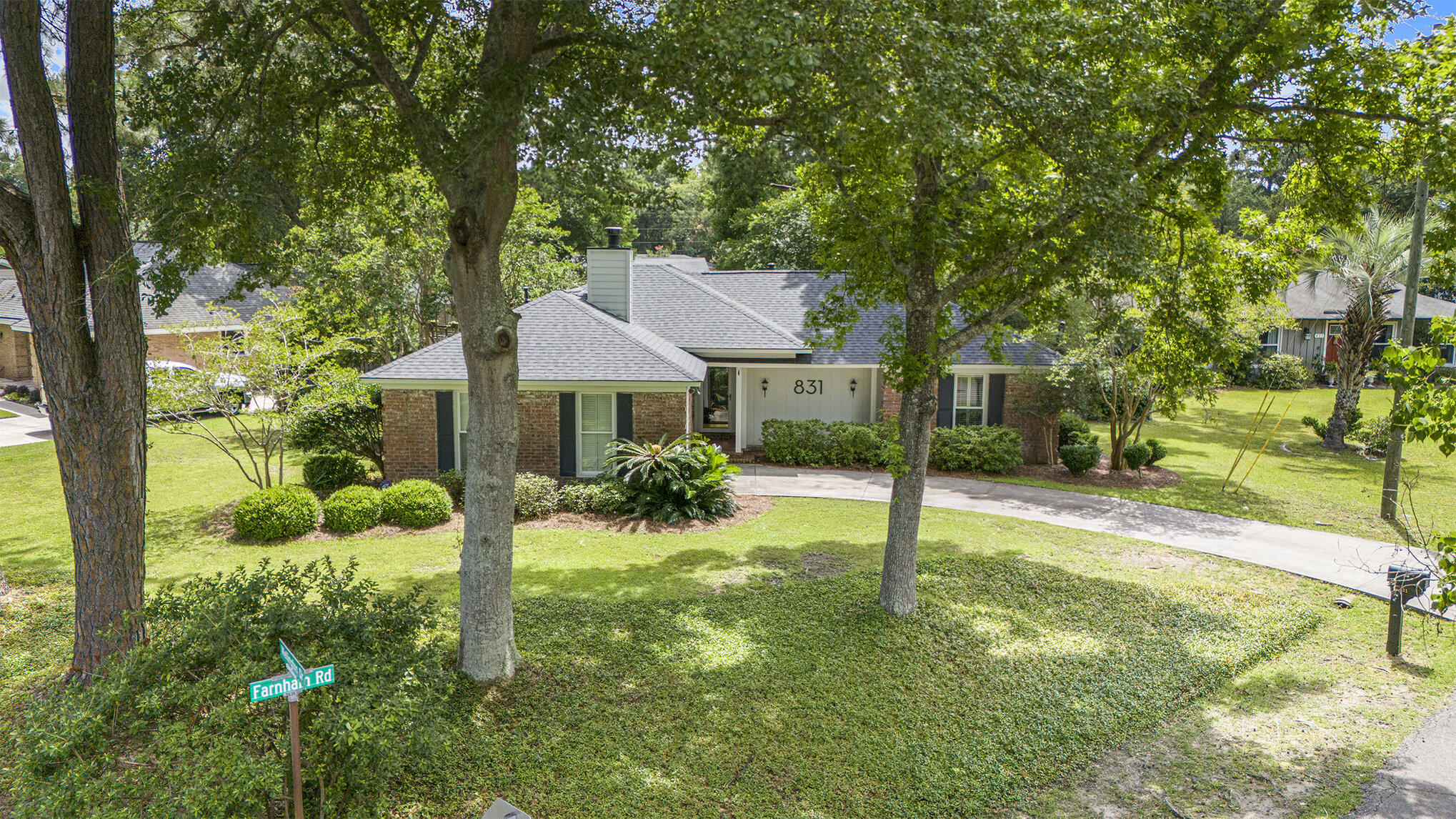 831 Farnham Road Charleston, SC 29412 - Photo 11 of 45 011_dji_20240702141654_0034_d