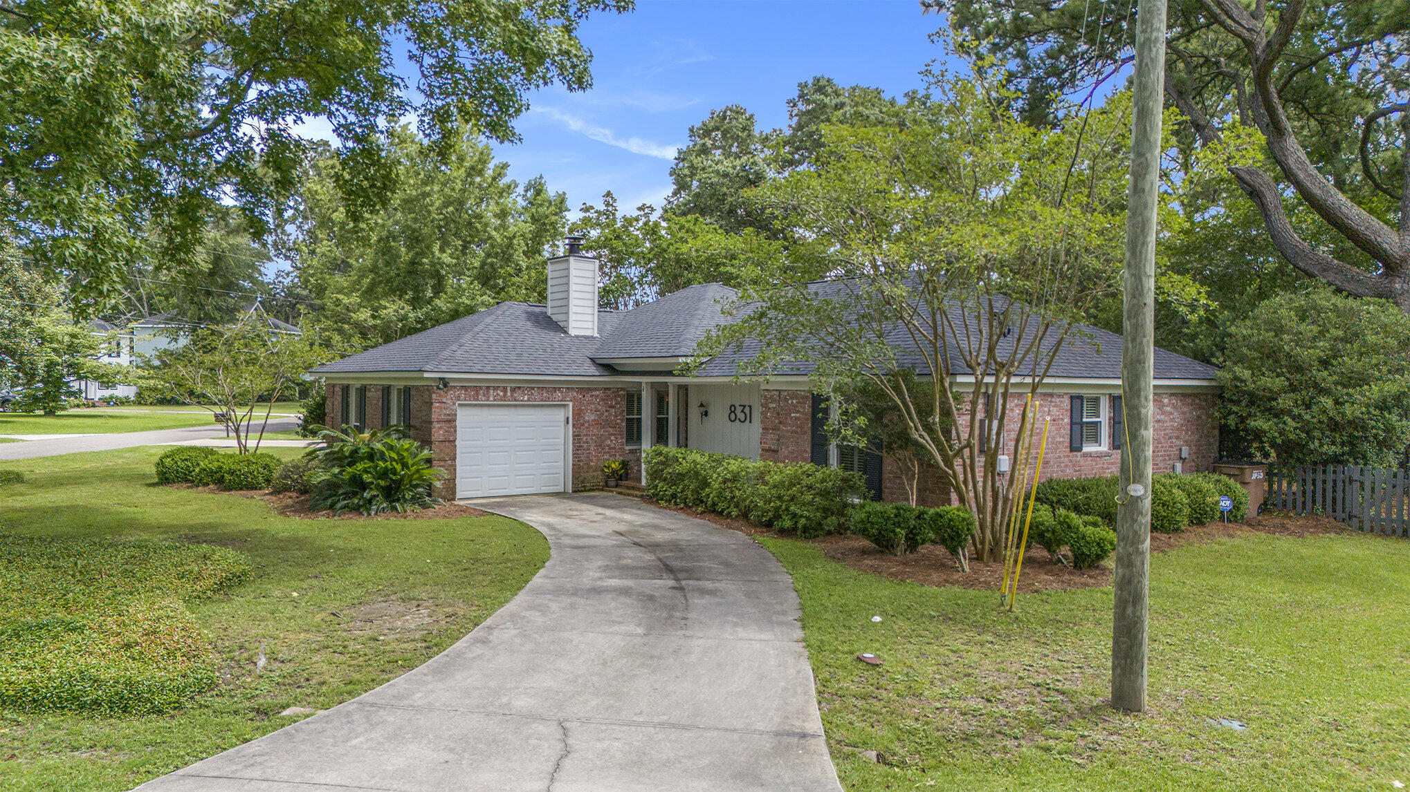 831 Farnham Road Charleston, SC 29412 - Photo 2 of 45 002_dji_20240702141331_0027_d