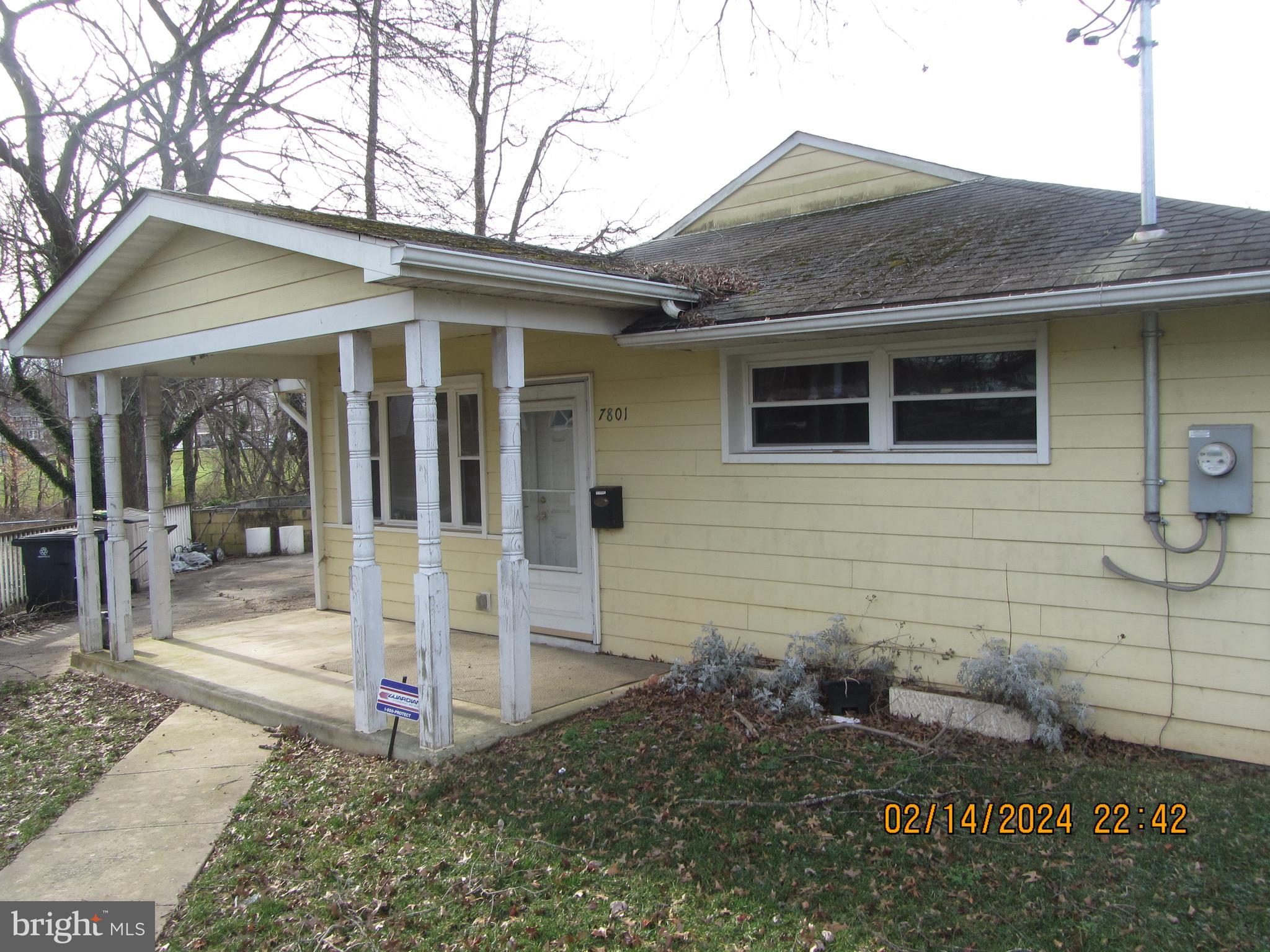 7801 Greenleaf Road Hyattsville, MD 20785 - Photo 18 of 51 a front view of a house with garden