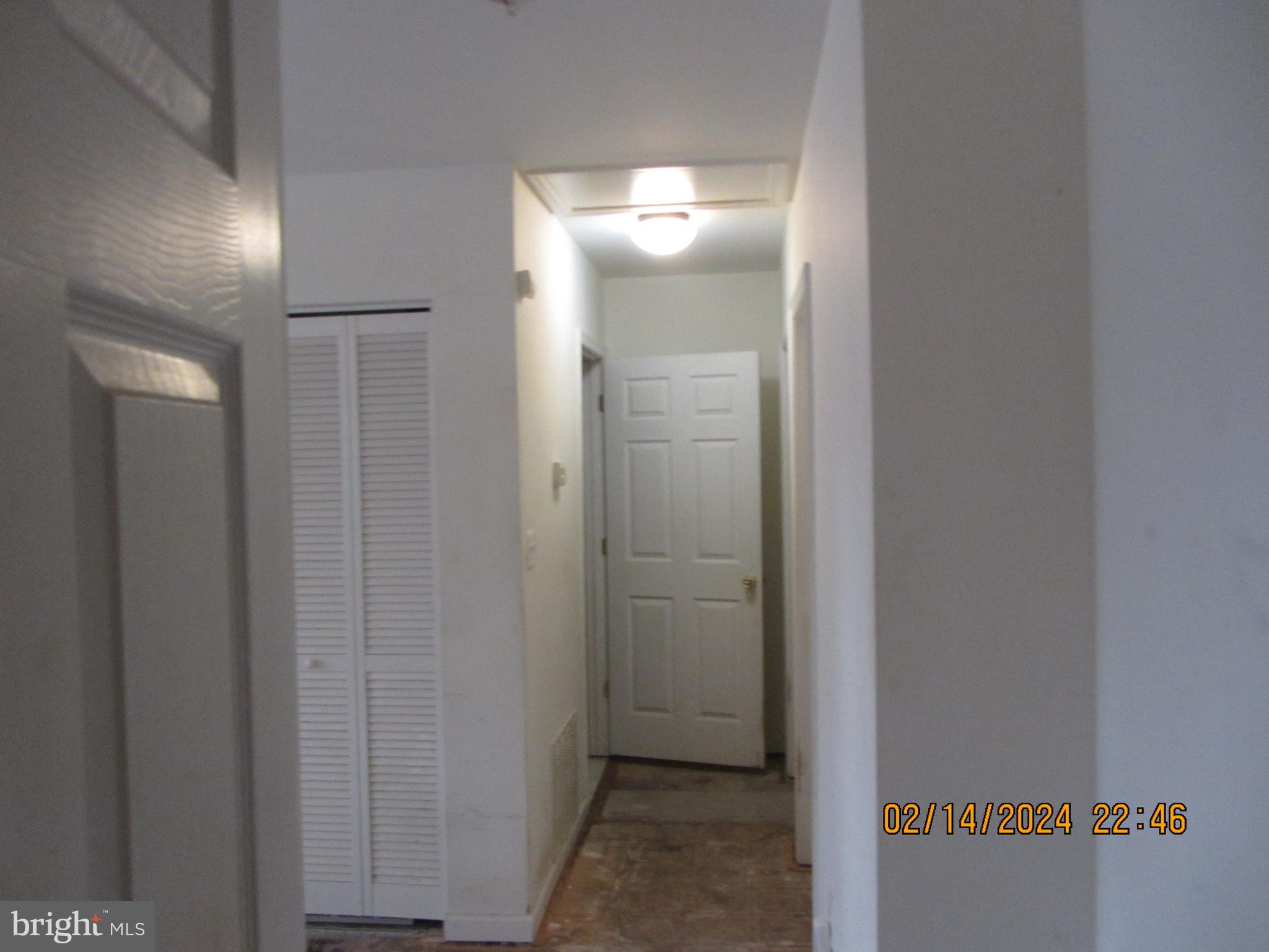 7801 Greenleaf Road Hyattsville, MD 20785 - Photo 25 of 51 a view of a elevator