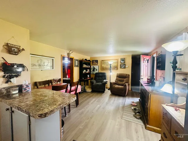 $370,000 | 550 South Worthington Avenue, Oakley, ID 83346