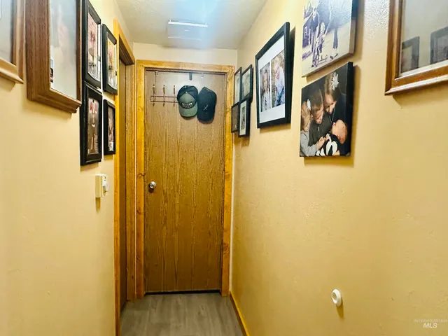 $370,000 | 550 South Worthington Avenue, Oakley, ID 83346