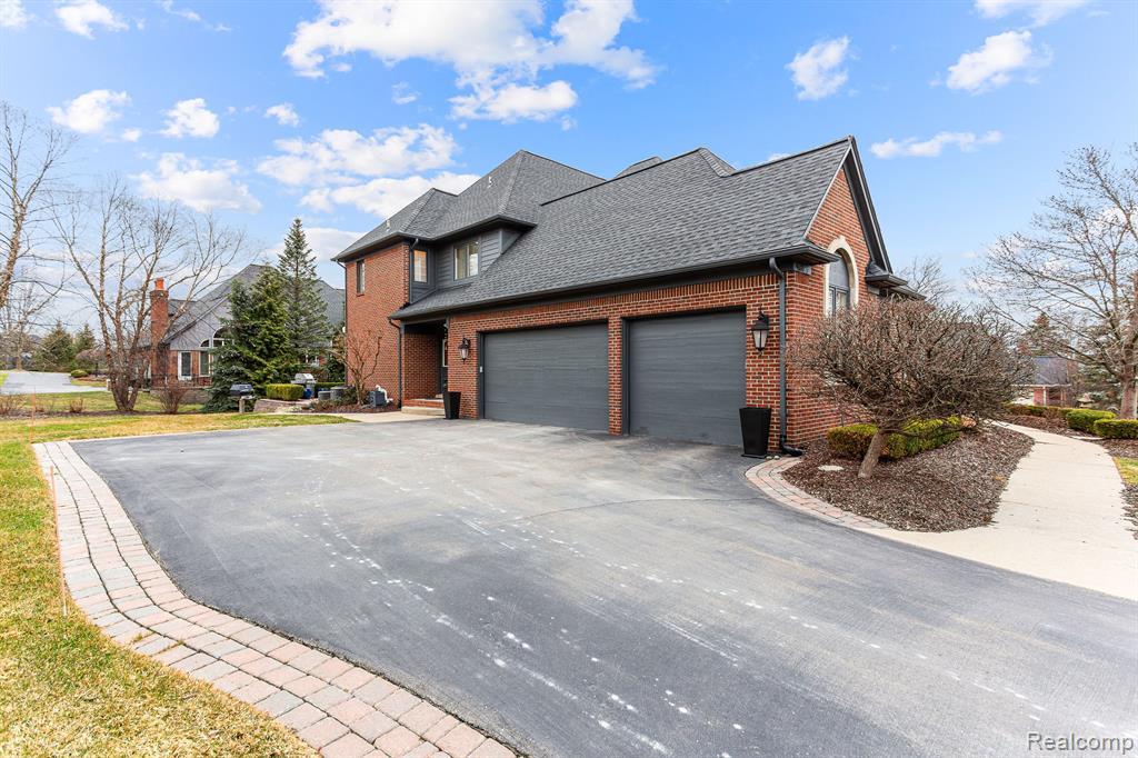 4680 Goodison Pl Drive Rochester, MI 48306 - Photo 52 of 54