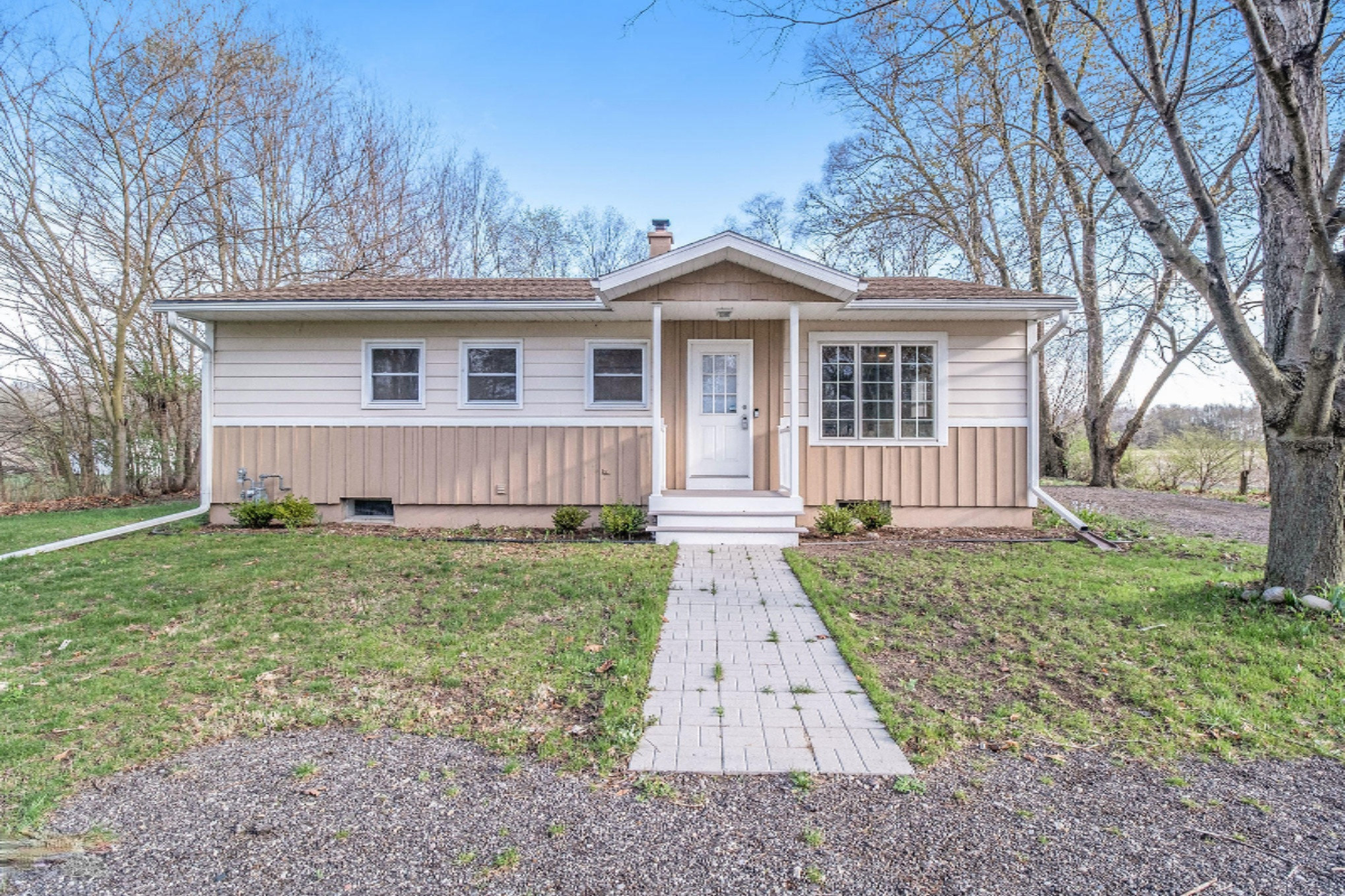602 Marsh Road Plainwell, MI 49080 - Photo 1 of 29 DSCF9735