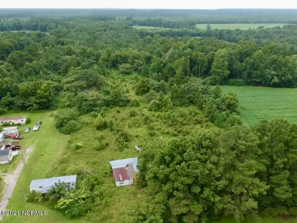 1240 Haw Branch Road Beulaville, NC 28518 - Photo 15 of 22 20210825_203154368_iOS