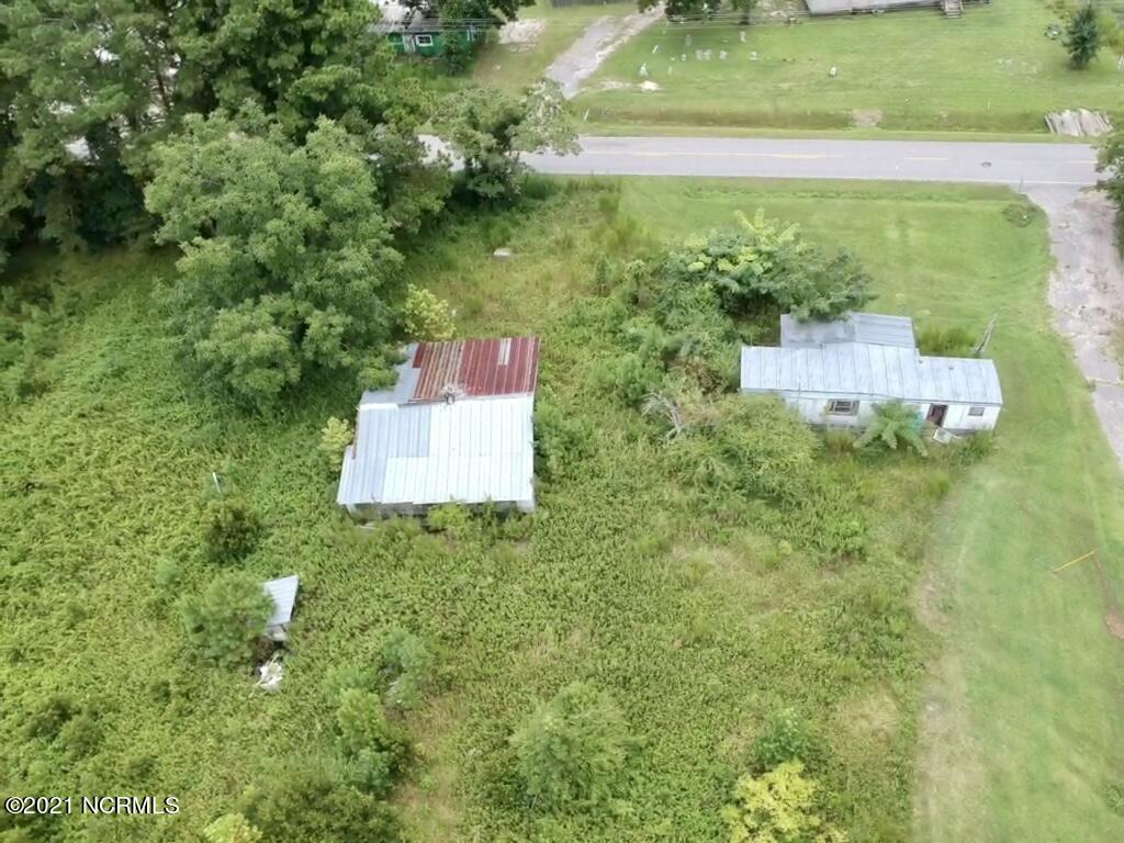 1240 Haw Branch Road Beulaville, NC 28518 - Photo 20 of 22 20210825_203458909_iOS