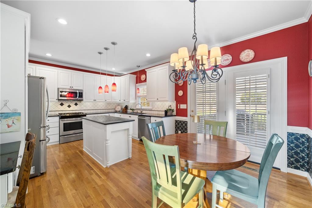 3326 Grandview Club Road Pfafftown, NC 27040 - Photo 11 of 37