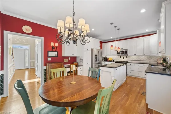 $477,000 | 3326 Grandview Club Road, Pfafftown, NC 27040