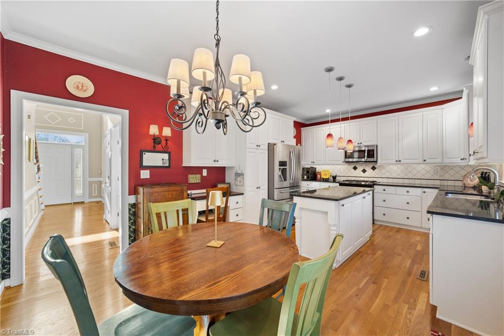 3326 Grandview Club Road Pfafftown, NC 27040 - Photo 12 of 37