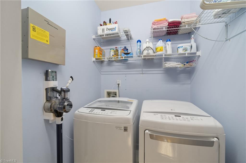 3326 Grandview Club Road Pfafftown, NC 27040 - Photo 20 of 37