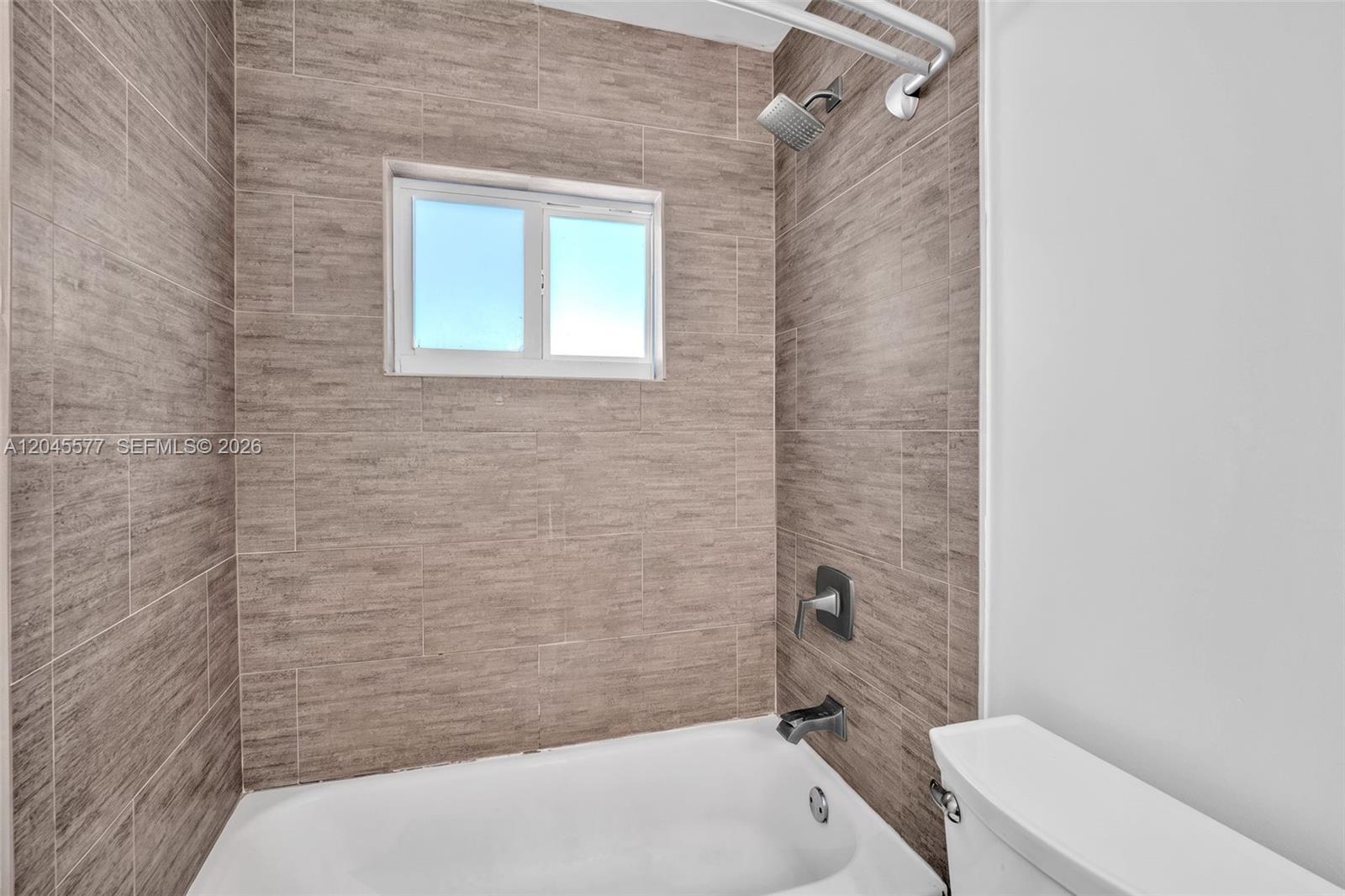 1807 Southwest 102nd Place Miami, FL 33165 - Photo 28 of 52 Hallway bathroom
