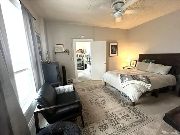 $2,300 | 2442 Gilpin Street, Denver, CO 80205