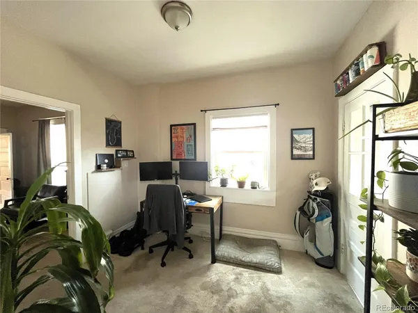 $2,300 | 2442 Gilpin Street, Denver, CO 80205