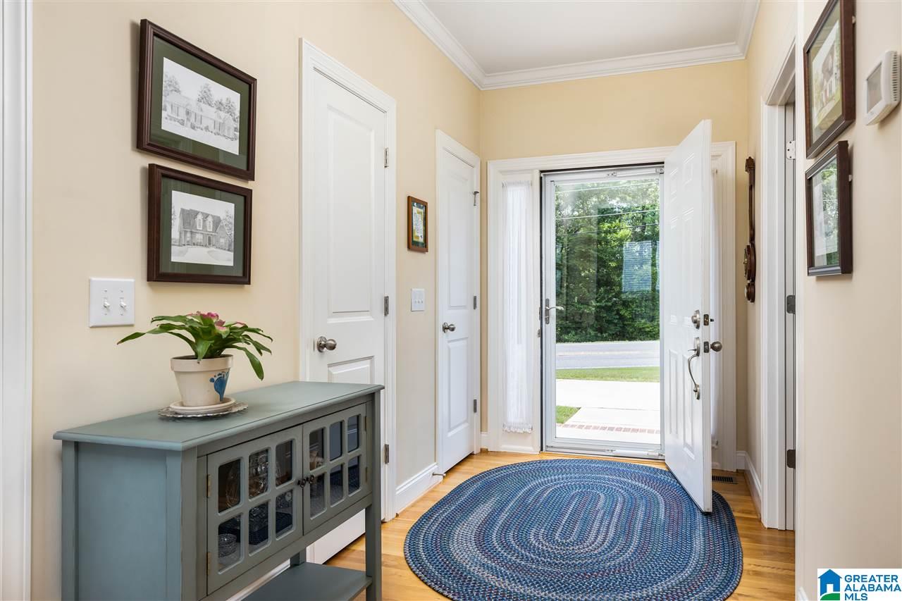 218 Shades Crest Road Birmingham, AL 35226 - Photo 5 of 30