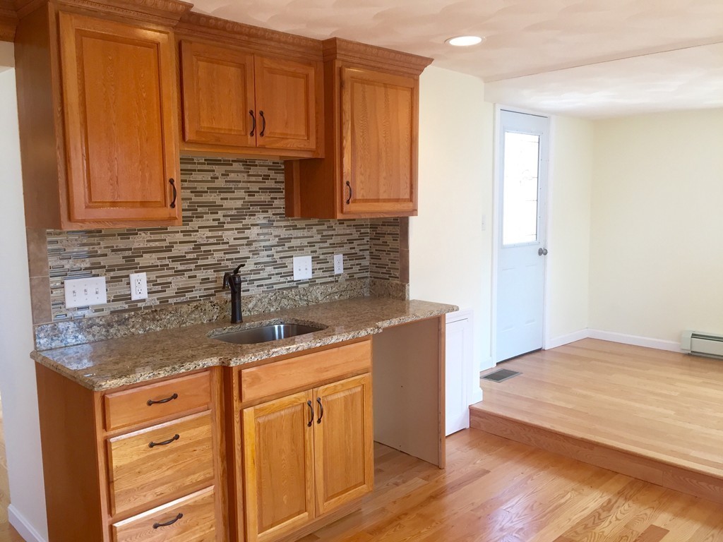 54 Lennox Road Nahant, MA 01908 - Photo 5 of 14 Gallery Image 5
