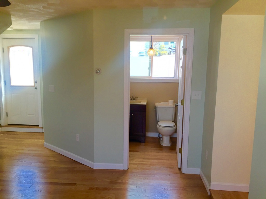 54 Lennox Road Nahant, MA 01908 - Photo 9 of 14 Gallery Image 9