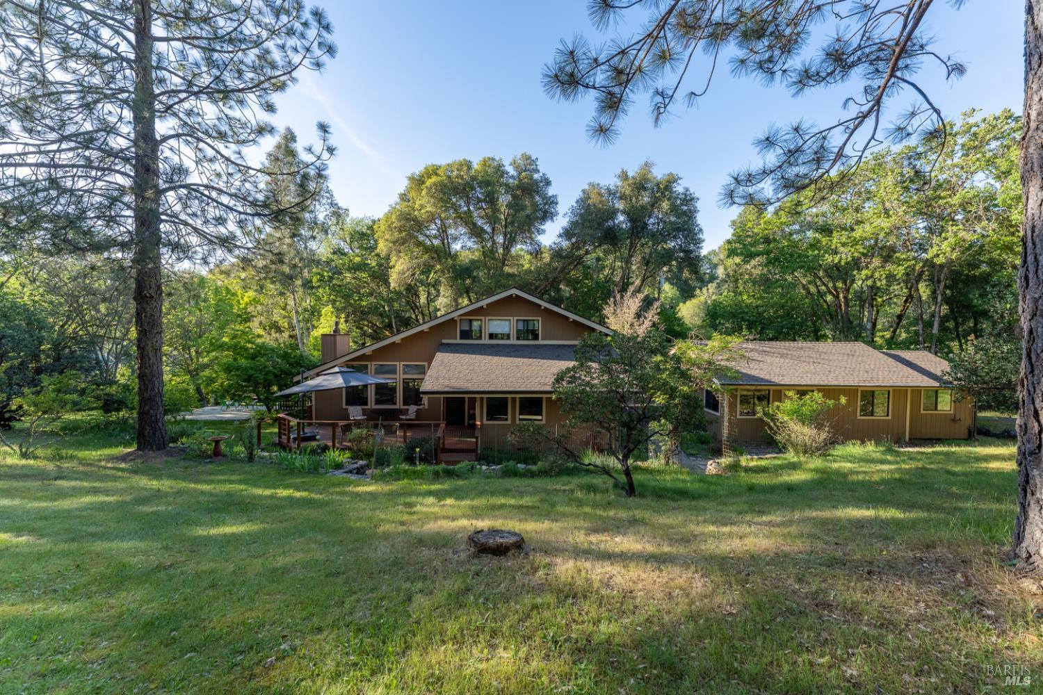 1701 Rd B Redwood Valley, CA 95470 - Photo 2 of 35