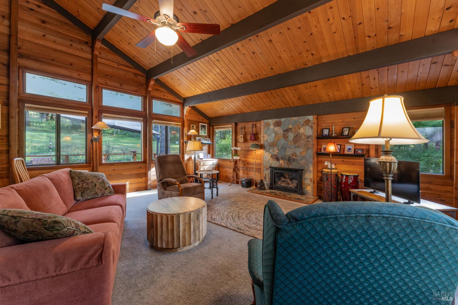 1701 Rd B Redwood Valley, CA 95470 - Photo 6 of 35