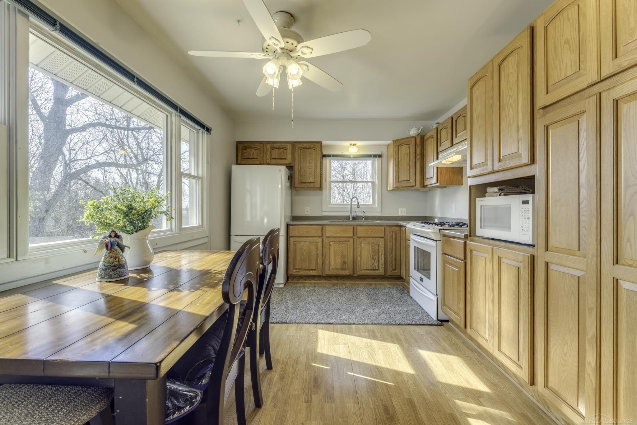 298 North Ridge Road Carsonville, MI 48419 - Photo 12 of 55 Eat-in Kitchen
