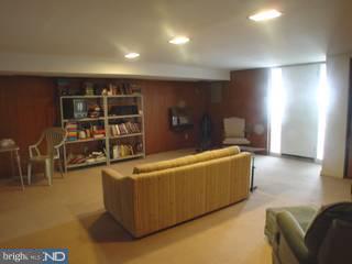 10216 East Keswick Road Philadelphia, PA 19114 - Photo 5 of 6 Gallery Image 5