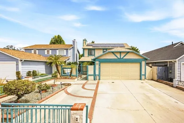 $565,000 | 948 West Manzanita Street, Bloomington, CA 92316