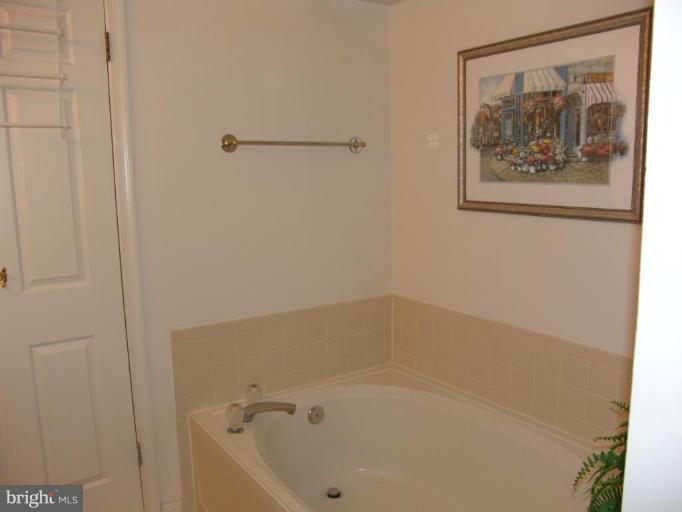 5037 Columbia Road, Unit 4 Columbia, MD 21044 - Photo 11 of 21 Master Bath