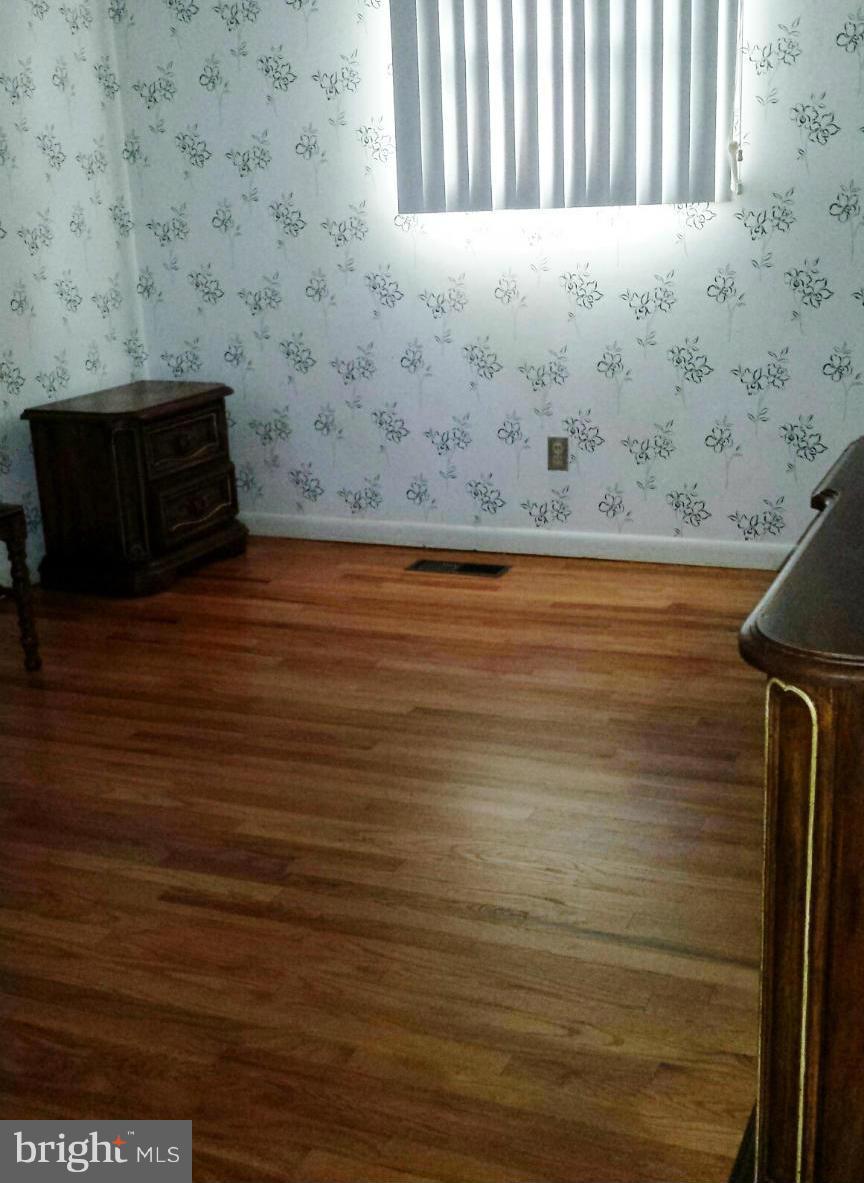 3709 Parkfield Road Baltimore, MD 21244 - Photo 10 of 23 a view of wooden floor