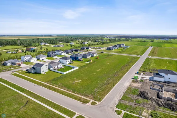 $29,900 | 10250 73rd Street South, Horace, ND 58047