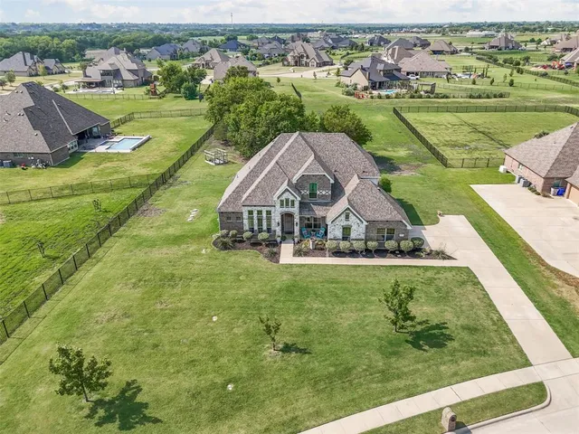 $684,900 | 618 Stampede Run, McLendon-Chisholm, TX 75032