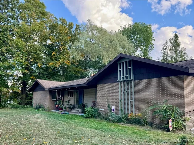 $274,000 | 26 South Edgewood Drive, Concord, NY 14141