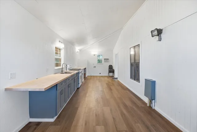 $295,000 | 675 Highland Ranch Way, Dale, TX 78616