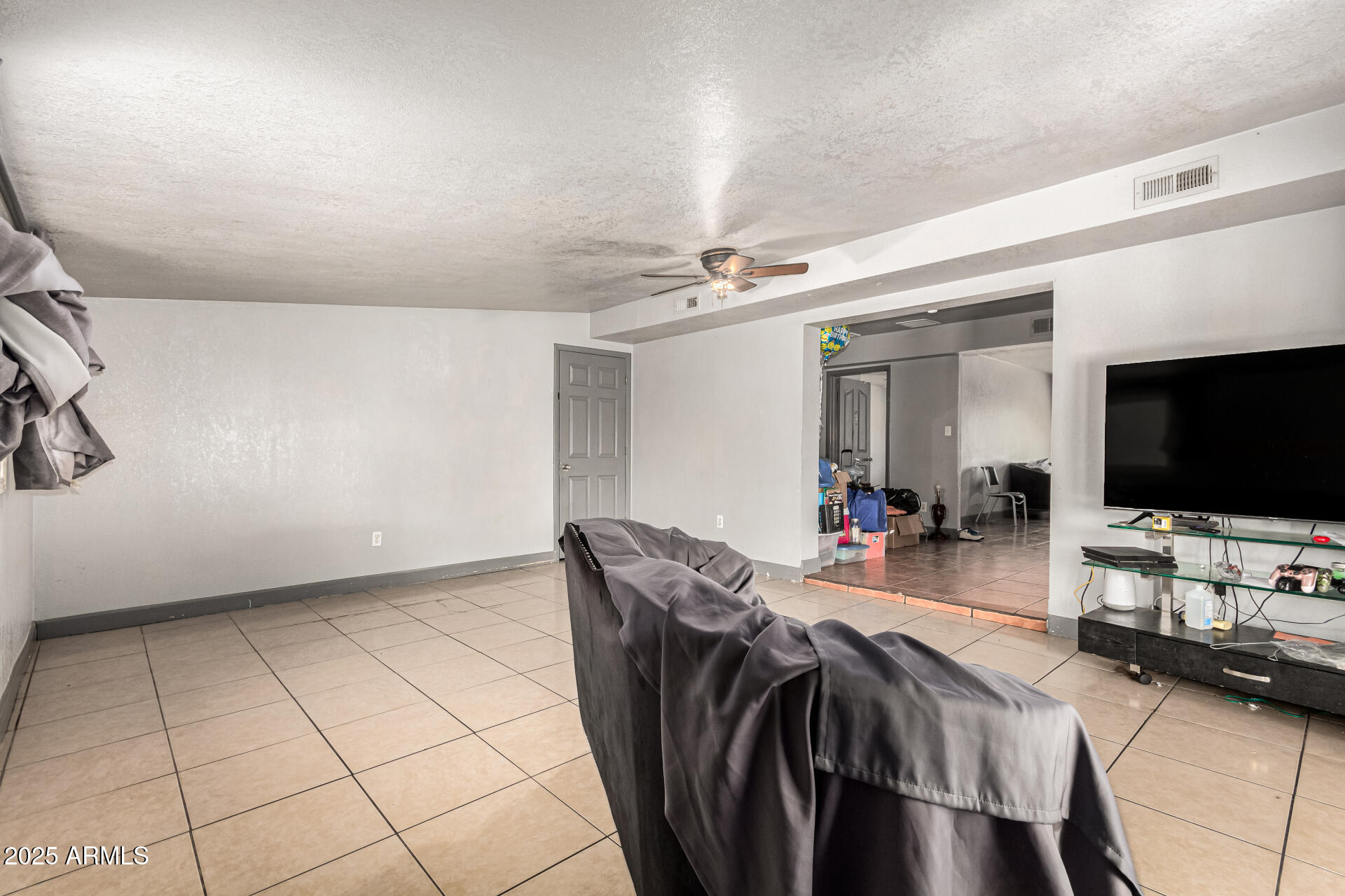 6335 West Osborn Road Phoenix, AZ 85033 - Photo 10 of 29 09-Osborn