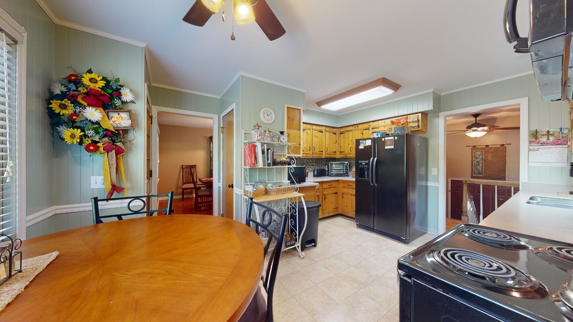 151 Rolling Ridge Drive Chattanooga, TN 37421 - Photo 31 of 61 151-Rolling-Ridge-Dr-04122023_152707