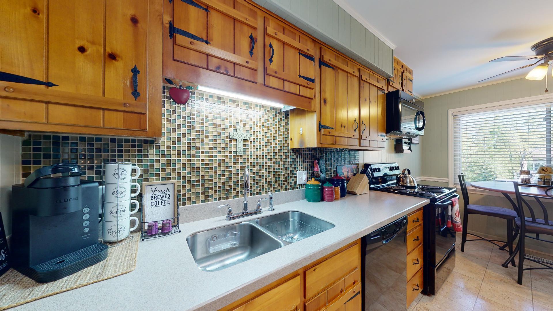151 Rolling Ridge Drive Chattanooga, TN 37421 - Photo 32 of 61 151-Rolling-Ridge-Dr-04122023_152756