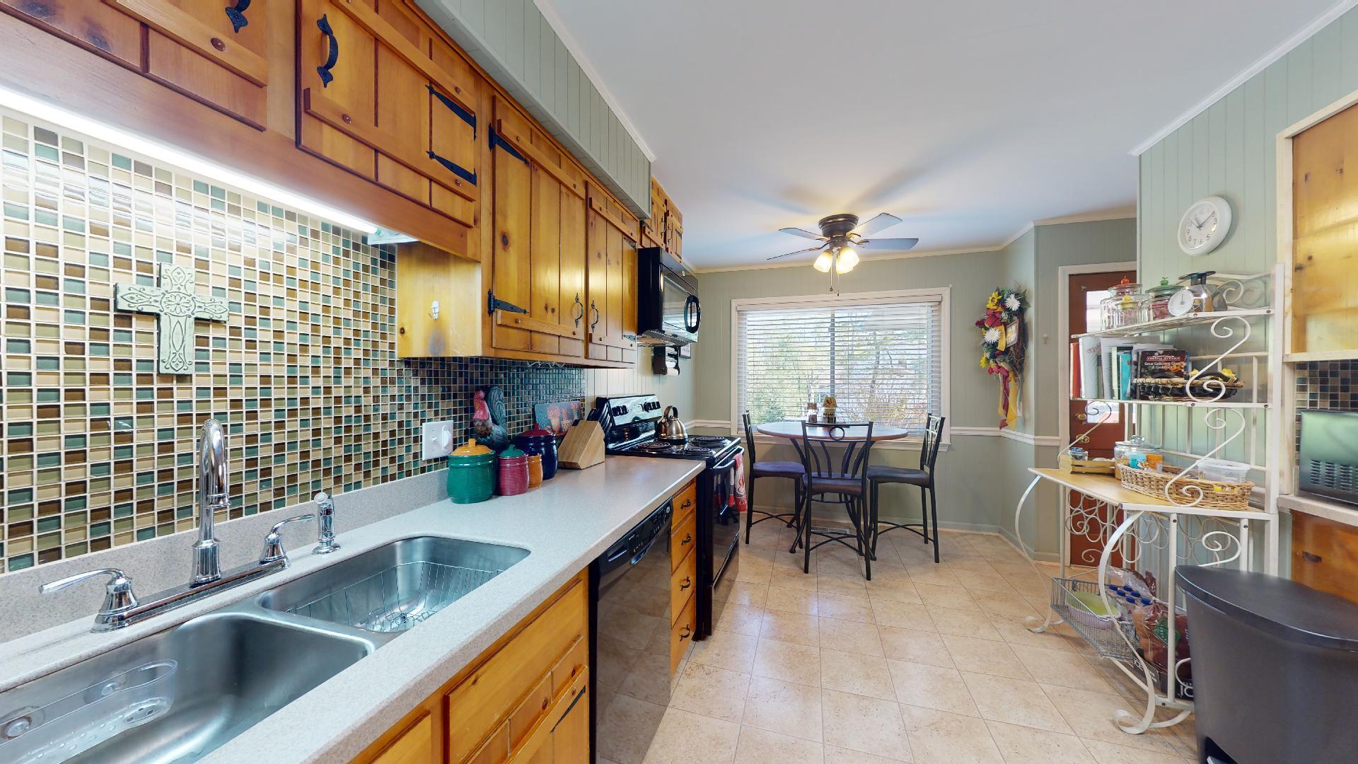 151 Rolling Ridge Drive Chattanooga, TN 37421 - Photo 33 of 61 151-Rolling-Ridge-Dr-04122023_152828