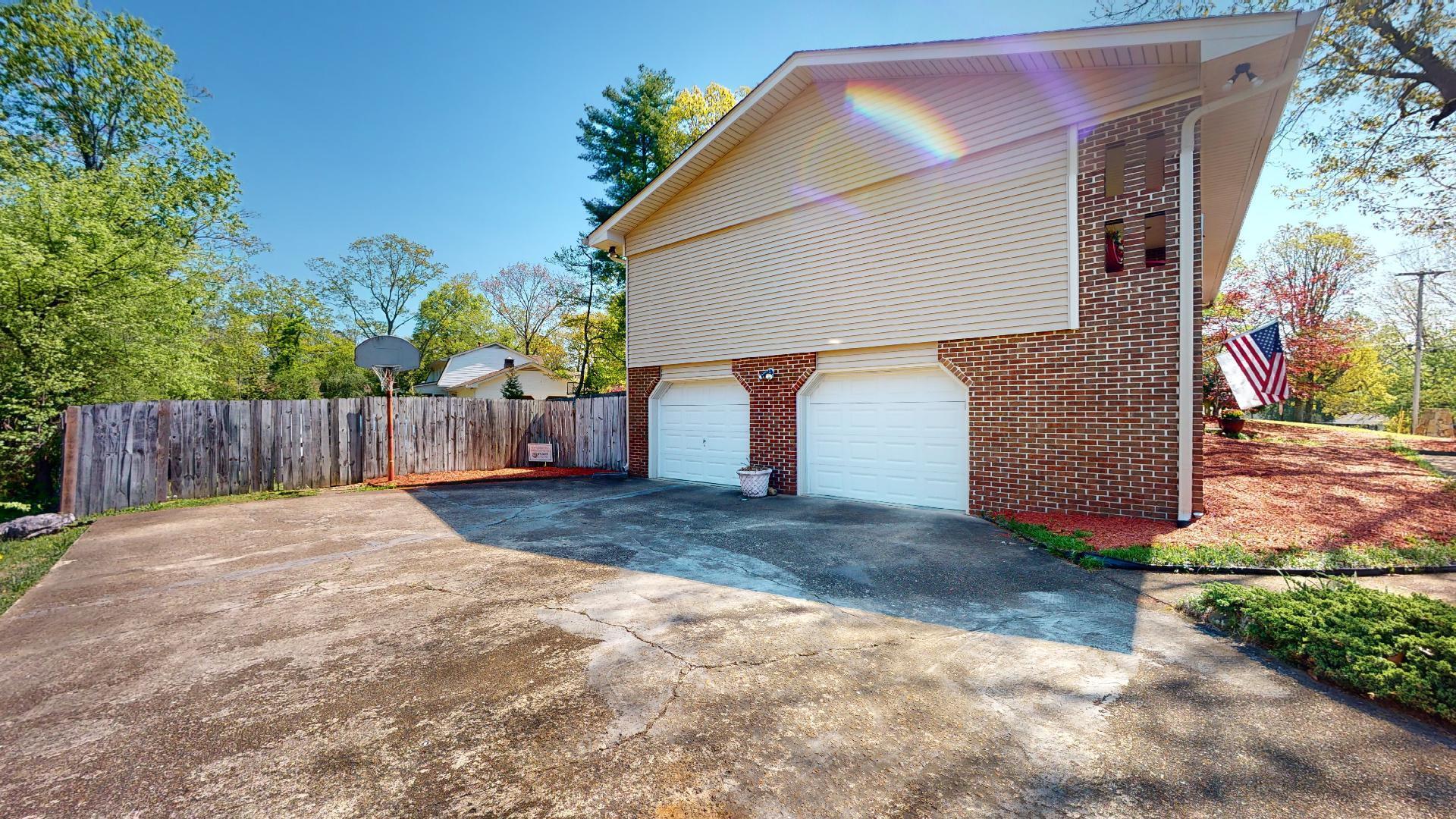 151 Rolling Ridge Drive Chattanooga, TN 37421 - Photo 6 of 61 151-Rolling-Ridge-Dr-04122023_151018