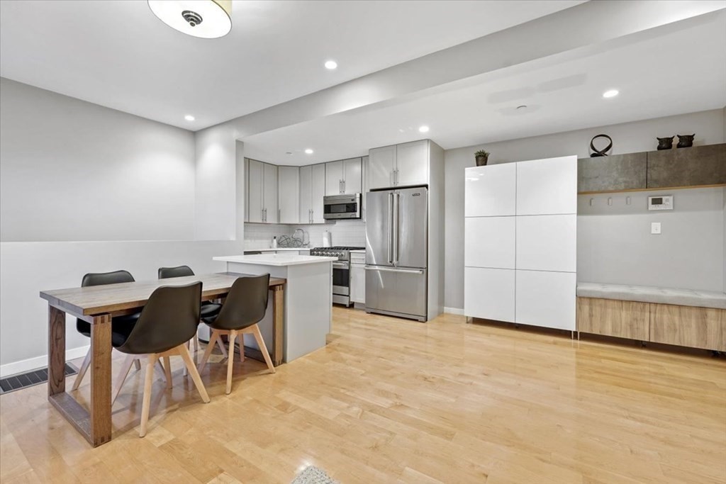 246 Boston Street, Unit 1 Boston, MA 02125 - Photo 6 of 18