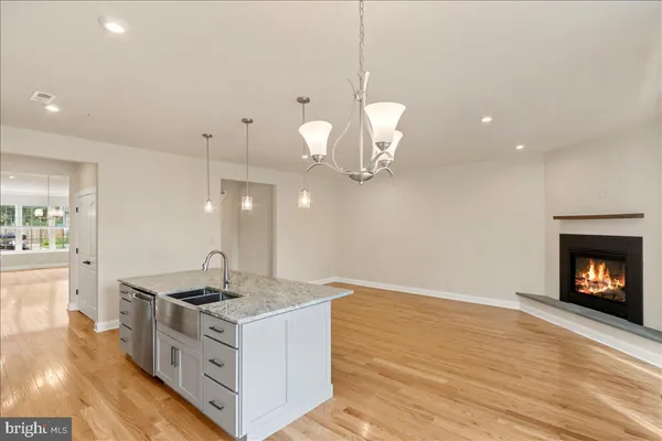 $5,000 | 264 West Ashland Street, Doylestown, PA 18901