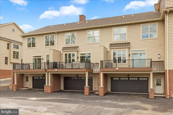 $5,000 | 264 West Ashland Street, Doylestown, PA 18901