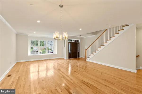 $5,000 | 264 West Ashland Street, Doylestown, PA 18901