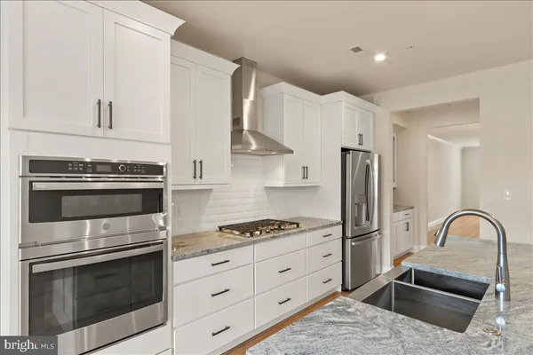 $5,000 | 264 West Ashland Street, Doylestown, PA 18901