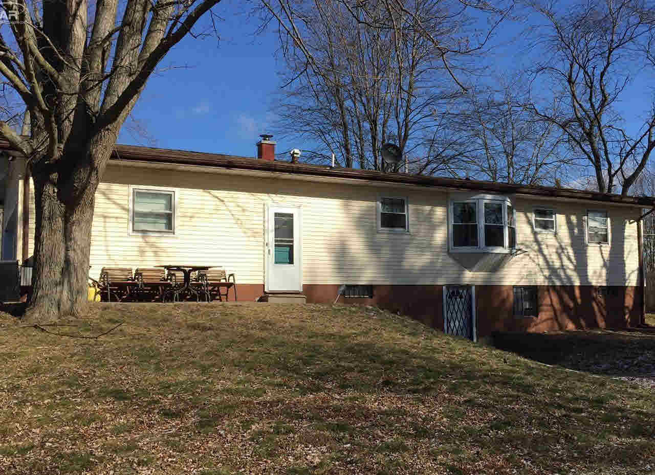 3465 West Carpenter Road Flint, MI 48504 - Photo 1 of 27 21259359.JPG