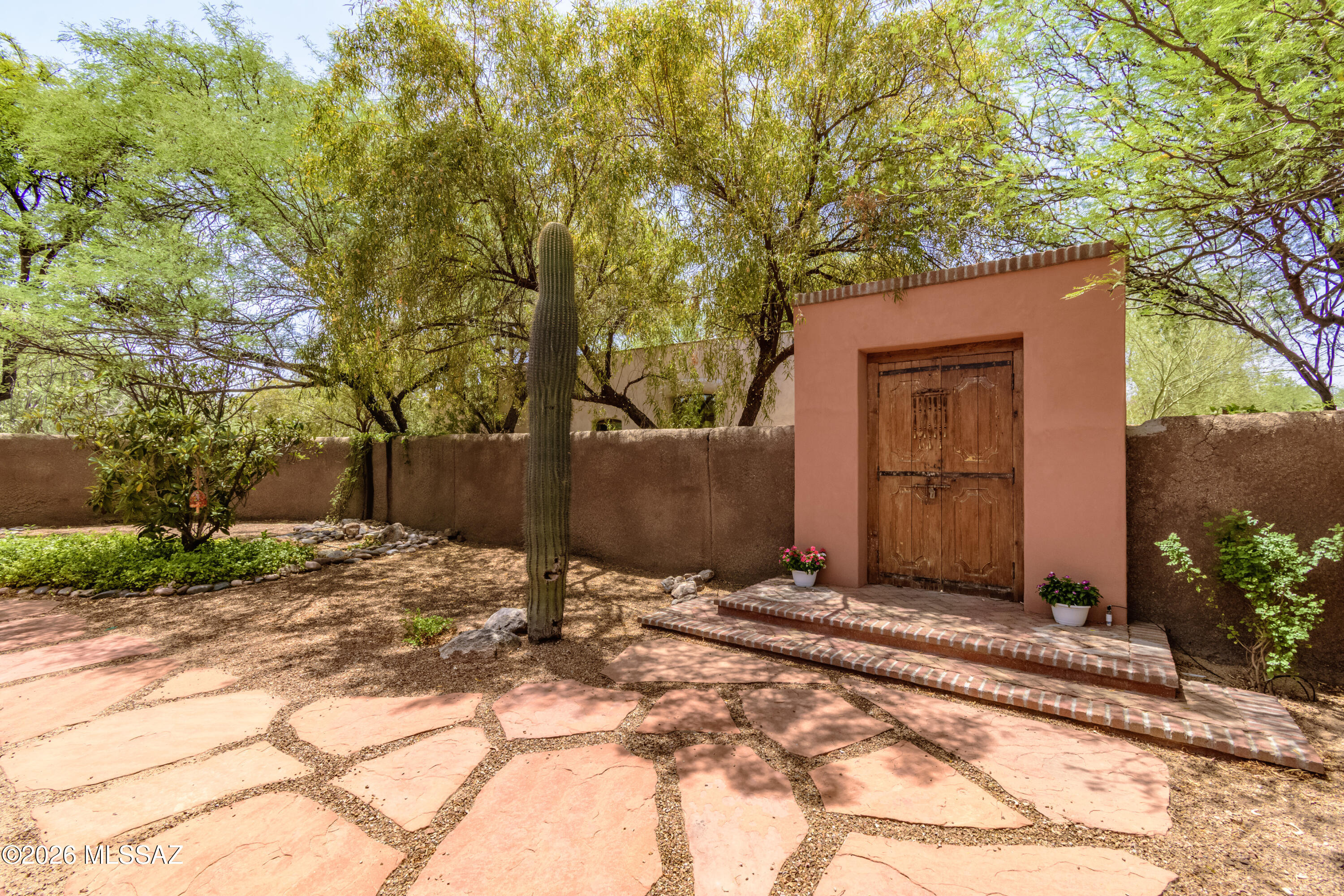 5092 East Fort Lowell Road Tucson, AZ 85712 - Photo 4 of 37 Open Space Rear Yard with Shade
